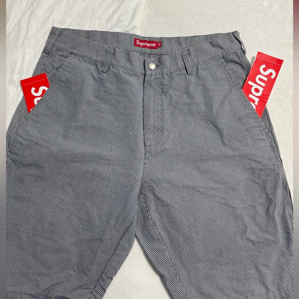 Supreme shorts 34